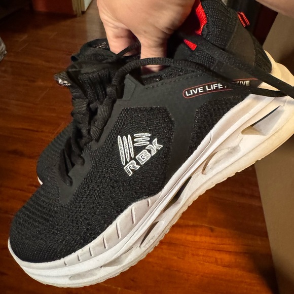 RBX Black Sneakers with Breathable Mesh and Modern Design - Picture 2 of 3